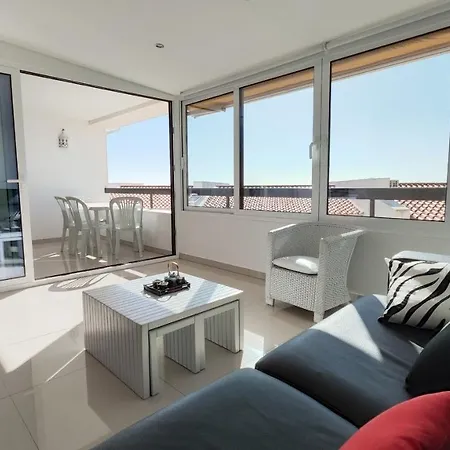 Albufeira, Modern Sea View 33 アパート *